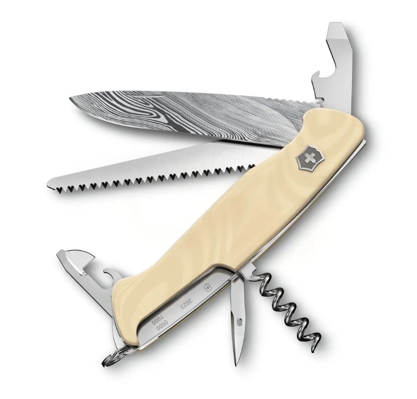 Swiss Army Victorinox Tools Blades Canada Warriors and Wonders