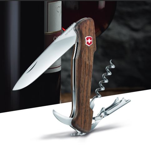 Victorinox Swiss Army Wine Master - Walnut