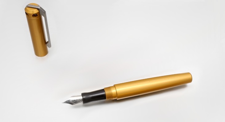 Karas Kustoms Ink Fountain Aluminum - Gold Body/Black Grip - Click Image to Close