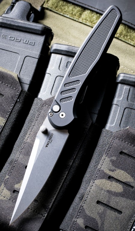 (image for) Pro-Tech Avalon Button Lock Folding Knife, MagnaCut SW, Aluminum Knurled Black, PN1101