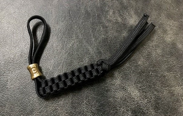 CIVIVI Lanyard, Black Nylon, Gold Colour Bead