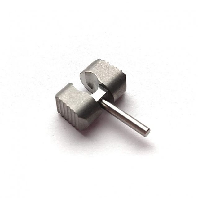 Flytanium Manix 2 Titanium Ball Cage Lock FLY542S