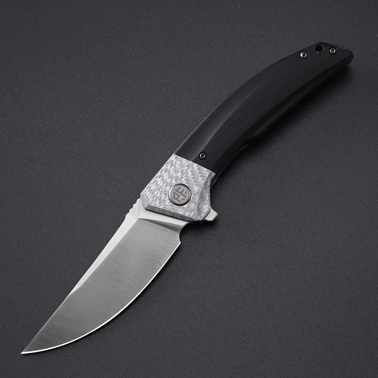 Petrified Fish Deepsea Flipper Folding Knife, K110 Satin, Carbon Fiber & Black G10, PFP05DS